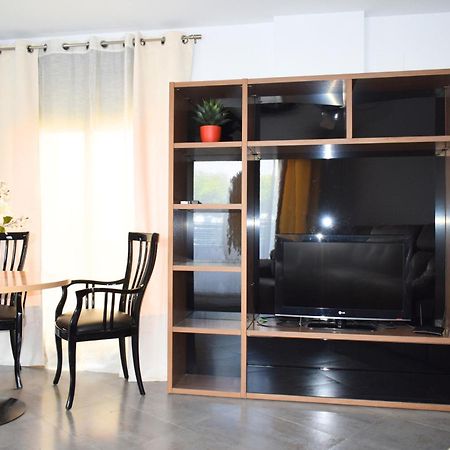Alojamientos Yecla Centro By Casa De La Feria Del Mueble イエクラ エクステリア 写真